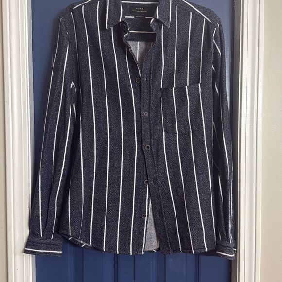 Zara Relaxed Fit Striped Button Down Size S - Picture 1 of 7